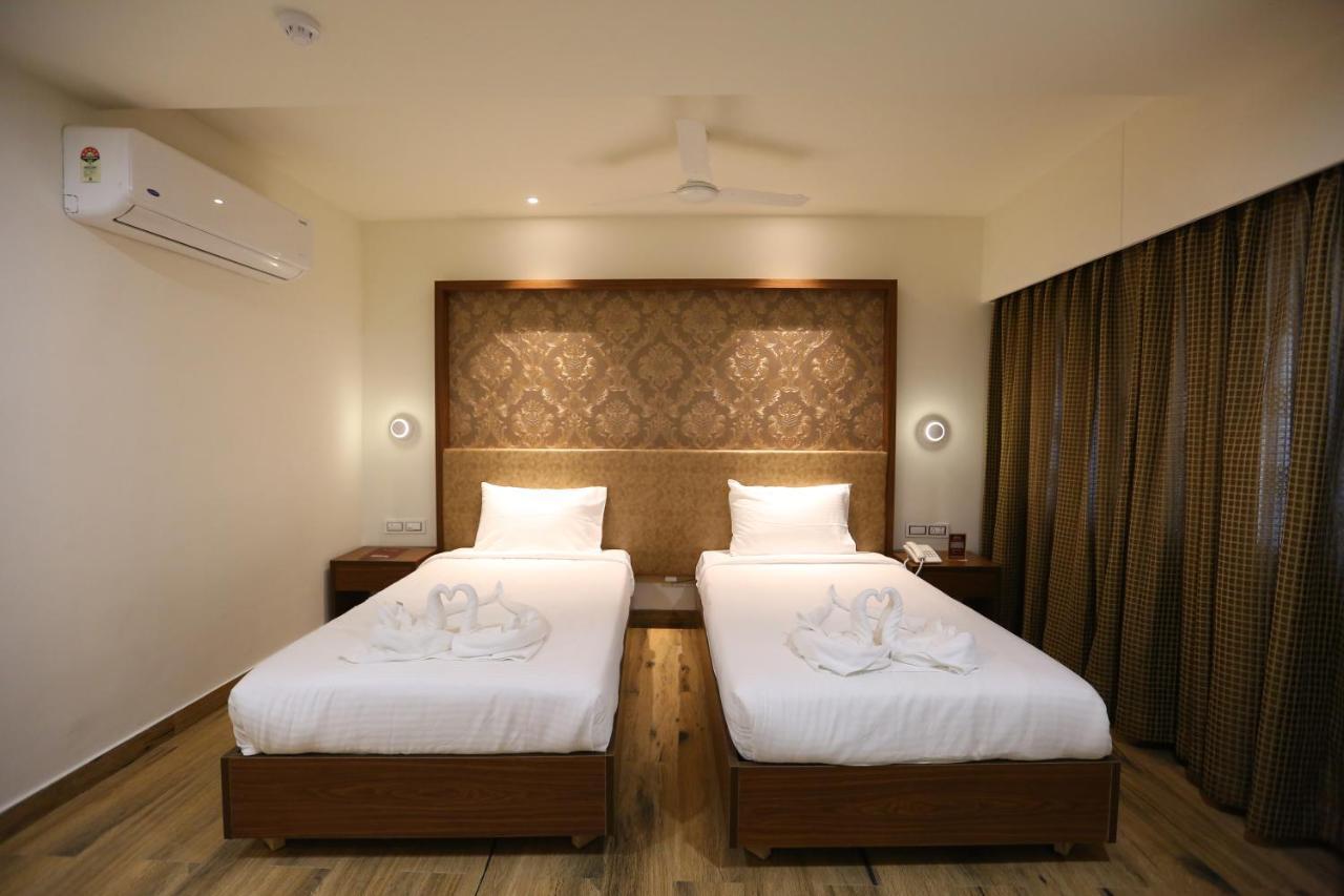Hotel Shubham Palace Hyderabad Ngoại thất bức ảnh